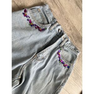 Jordache Vintage 80s 90s Faded Wash High Waisted Mom Jeans Sz 25 Jeweled